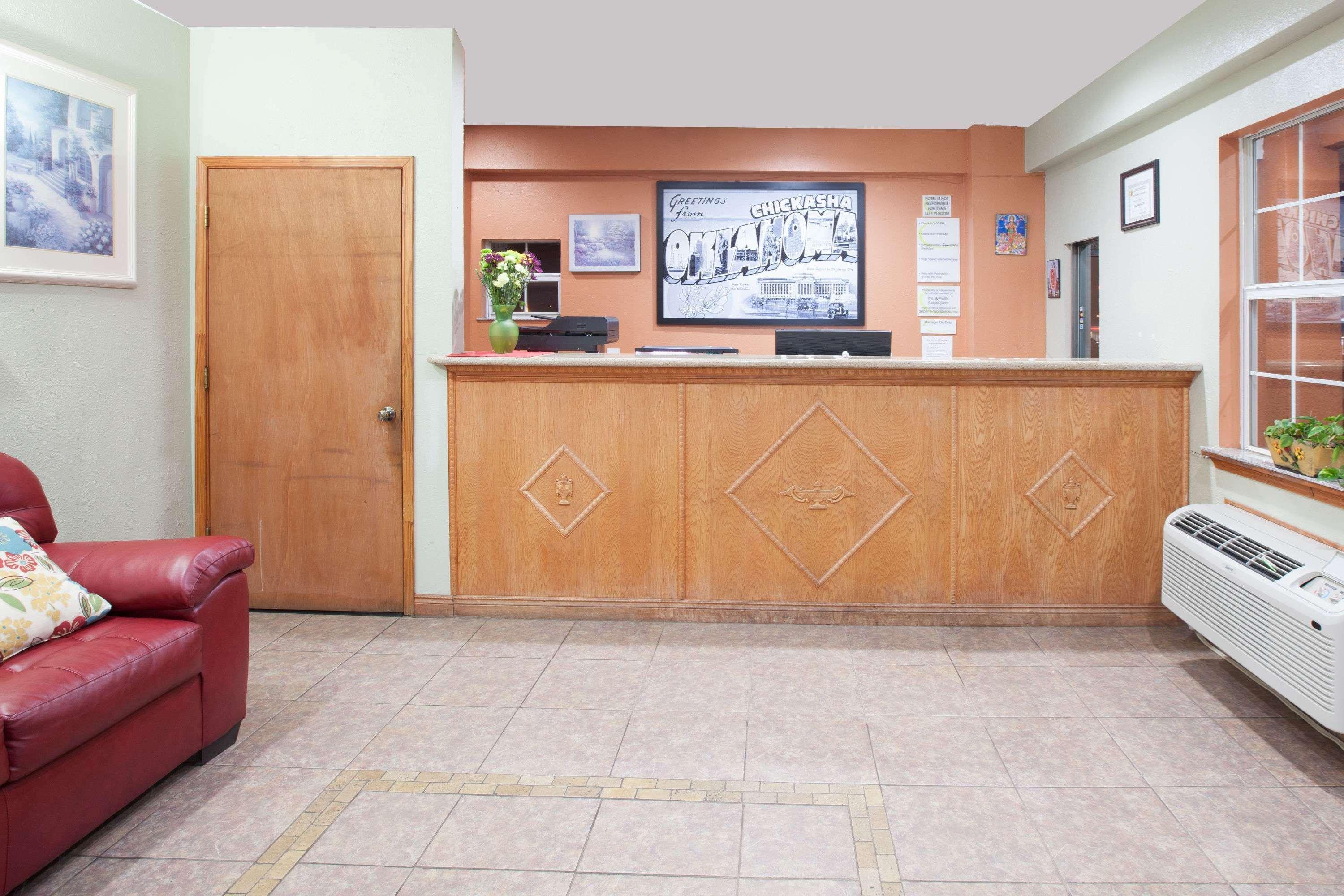 Hotel Super 8 By Wyndham Chickasha Exteriér fotografie